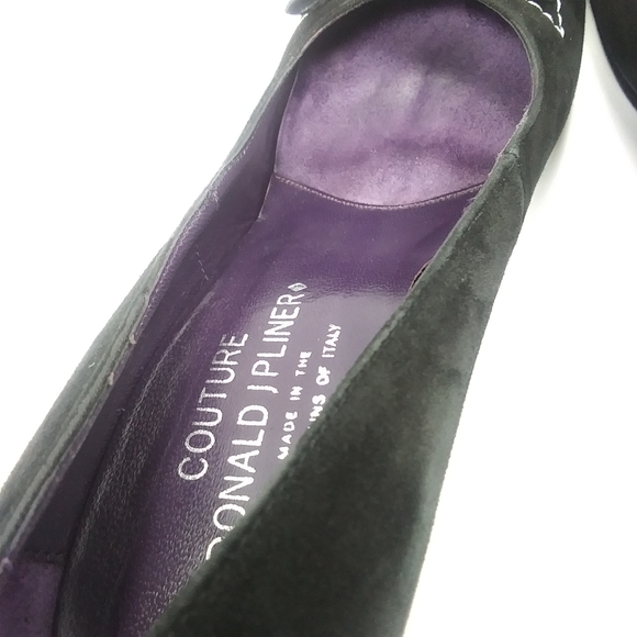 DONALD J. PLINER Black Suede Platform Heels Front Bow Detail EUC - Picture 2 of 15